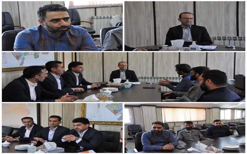 جلسه هماهنگی و برنامه ریزی اجرای جشن های مردمی زیر سایه خورشید با حضور معاون استاندار و فرماندار ویژه شاهرود